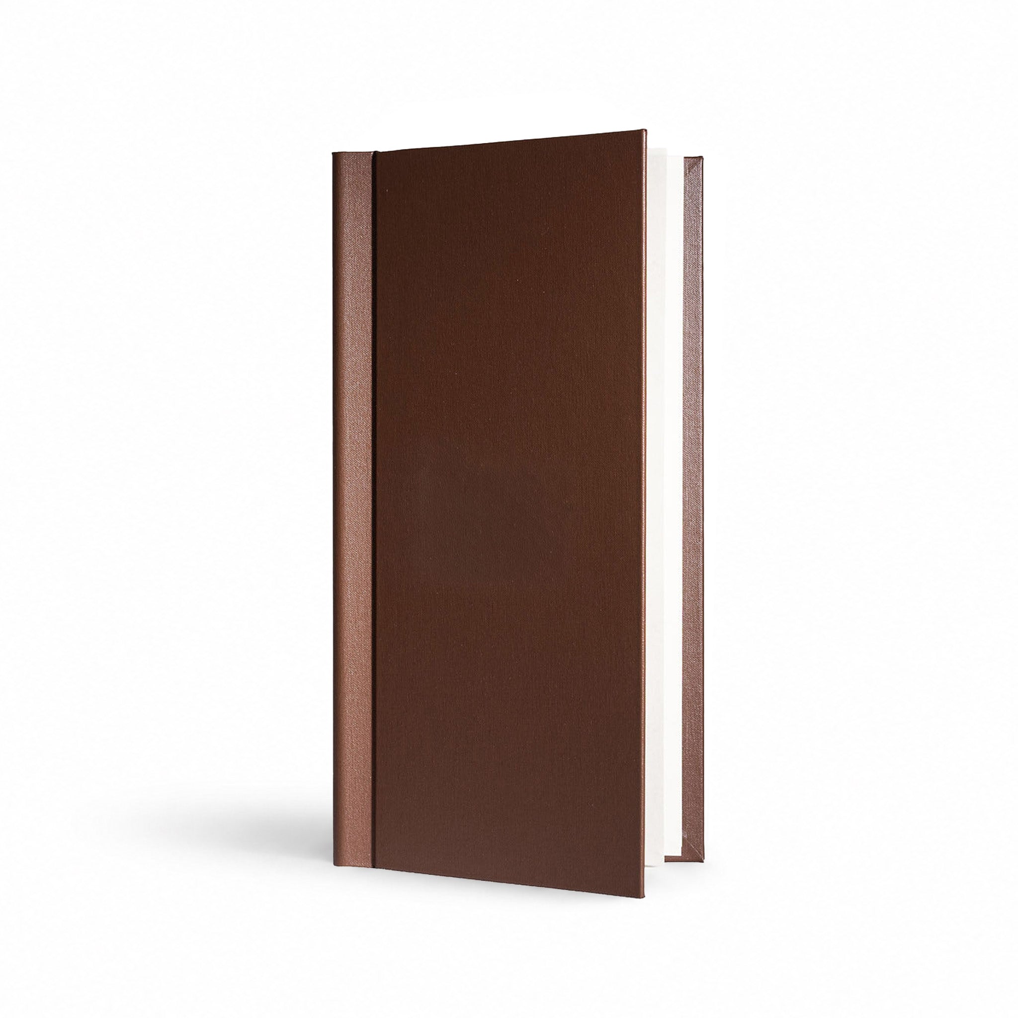 Speisekarte aus Buchleinen in der Farbe braun im Format A4 schmal