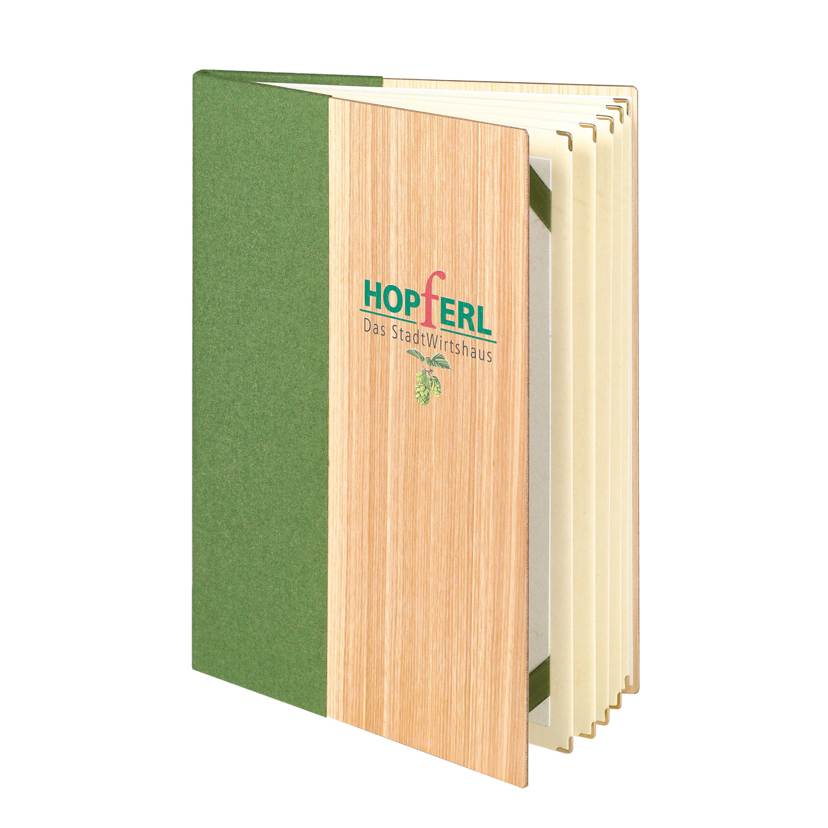 Speisekarte Holz hell geölt A4 mit breitem Lodenrücken und UV Druck. Von Reischl Speisekarten, Manufaktur und Hersteller für Gastronomie seit 1891.